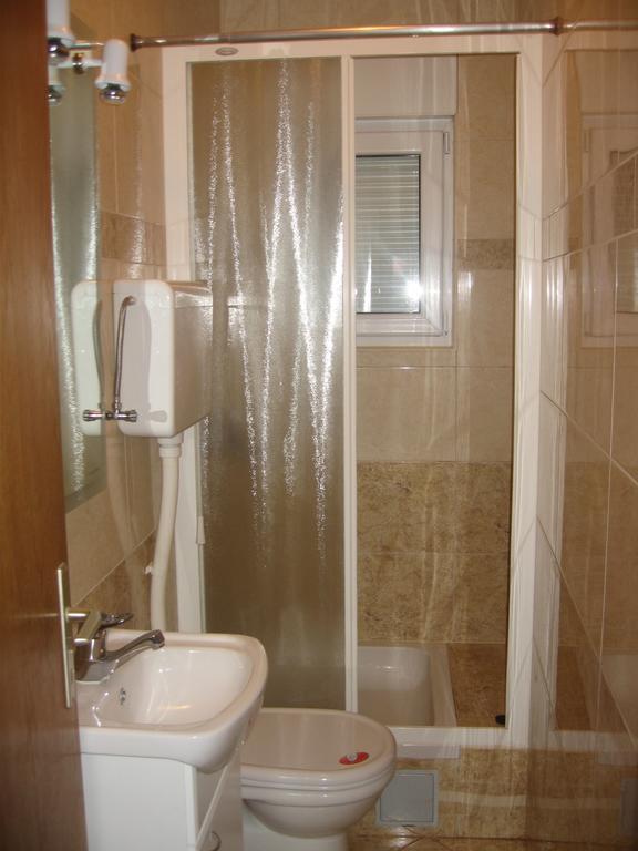 Apartments Nino Seget Vranjica Habitación foto